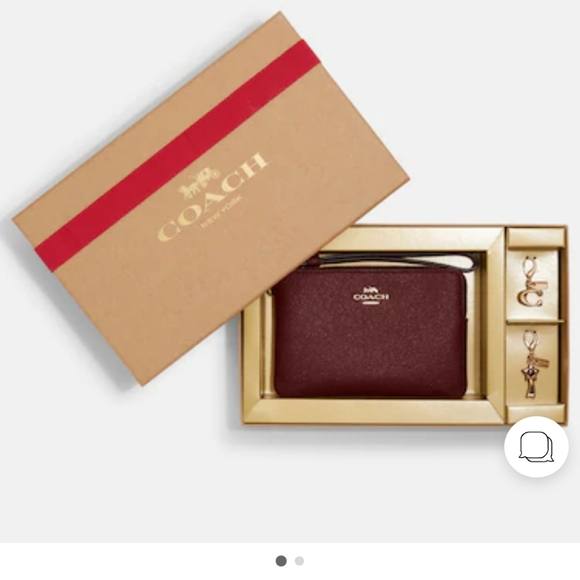 Coach Boxed Leather Corner Zip Wistlet in Gold/ Black Cherry - Picture 7 of 10